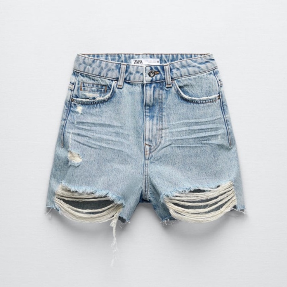 NWT Zara Ripped Jean Shorts